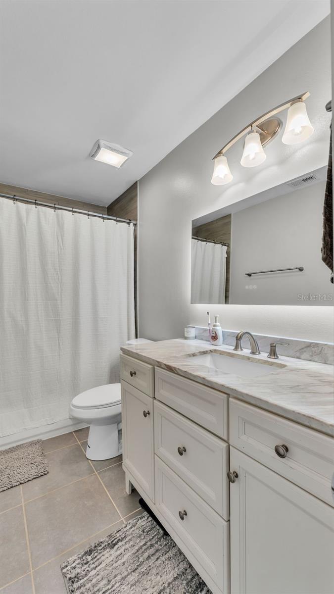 Image 20 of 37 For 1405 Periwinkle Court