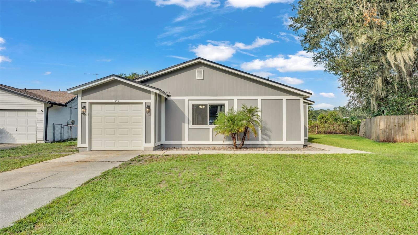 Image 3 of 37 For 1405 Periwinkle Court