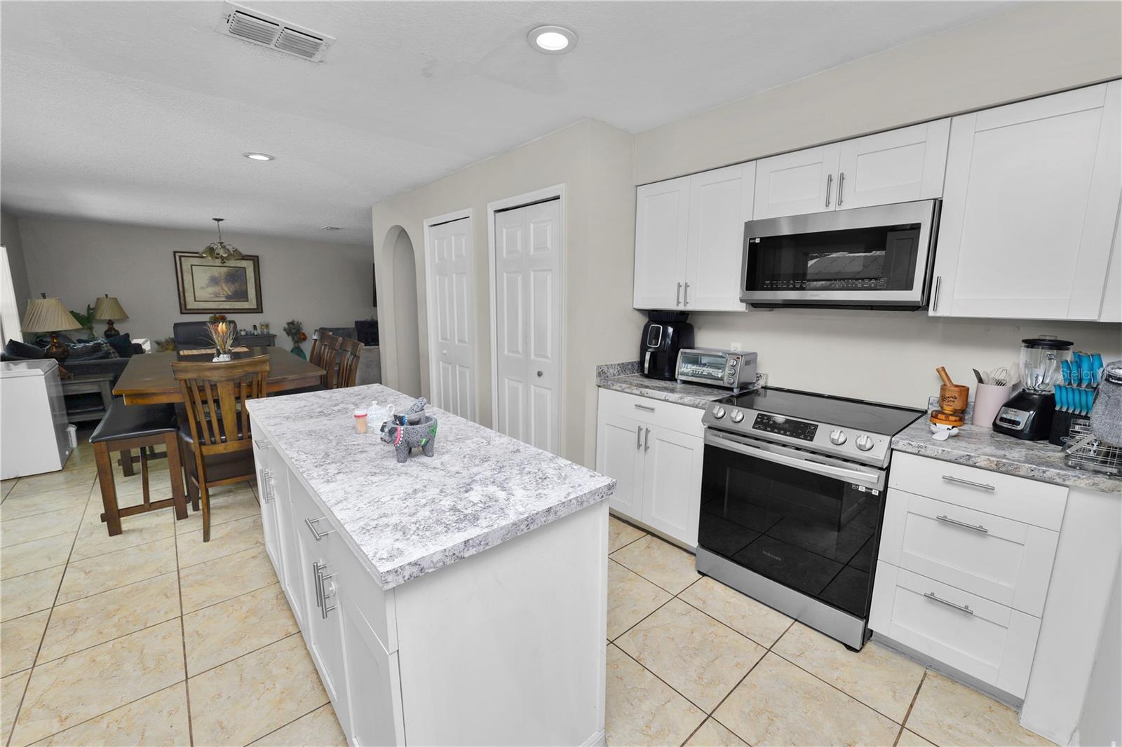Image 14 of 50 For 437 Dove Drive