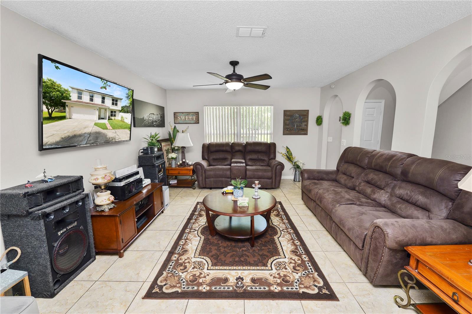 Image 6 of 50 For 437 Dove Drive