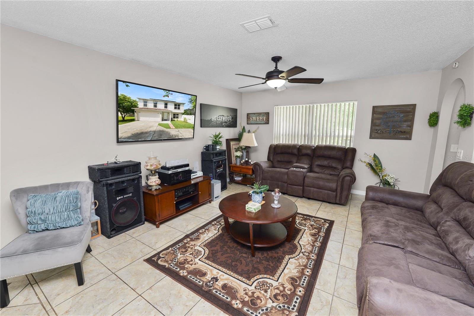 Image 8 of 50 For 437 Dove Drive
