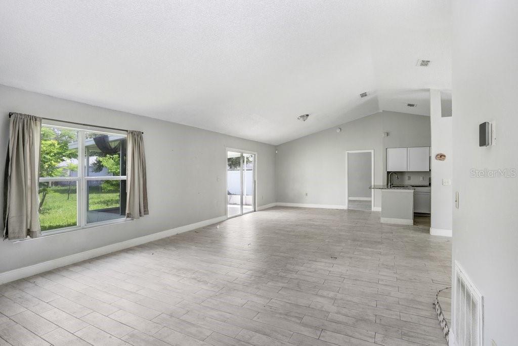 Image 5 of 18 For 169 Birmingham Drive