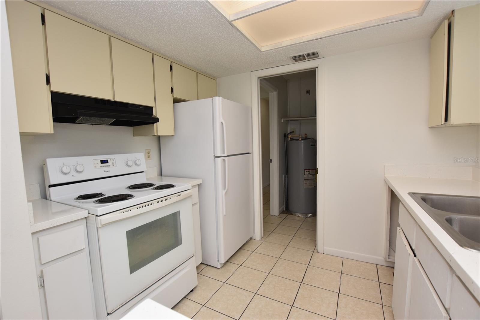 Image 3 of 20 For 1019 Buccaneer Drive
