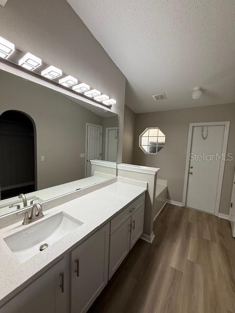 Image 19 of 48 For 4704 Bear Claw Court