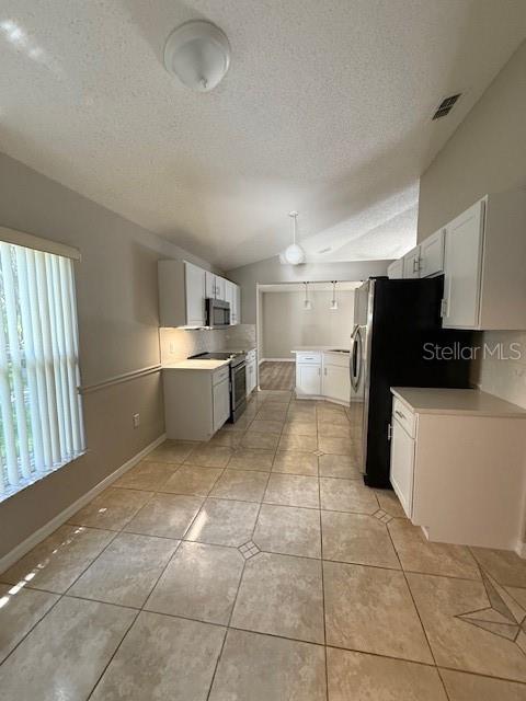 Image 9 of 48 For 4704 Bear Claw Court