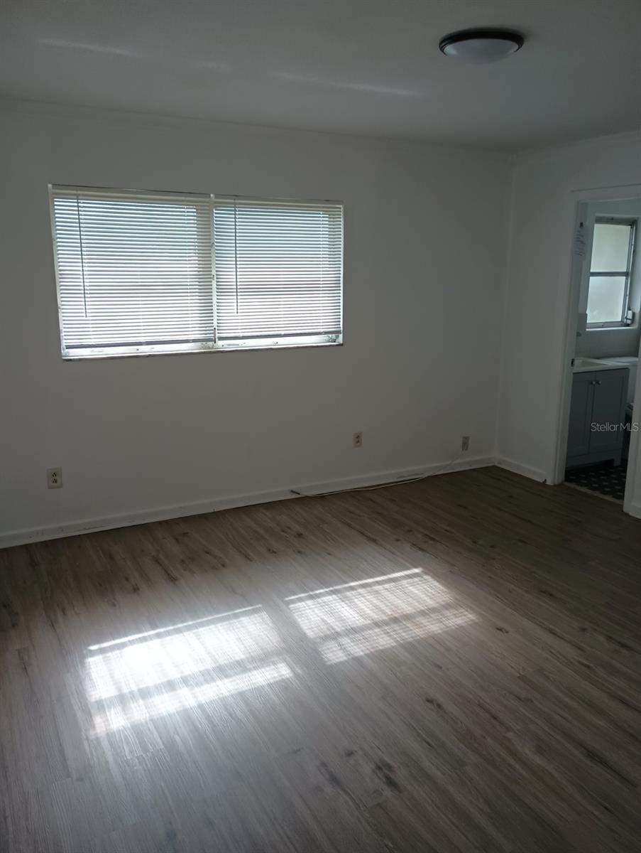 Image 11 of 11 For 1320 Pleasant Place