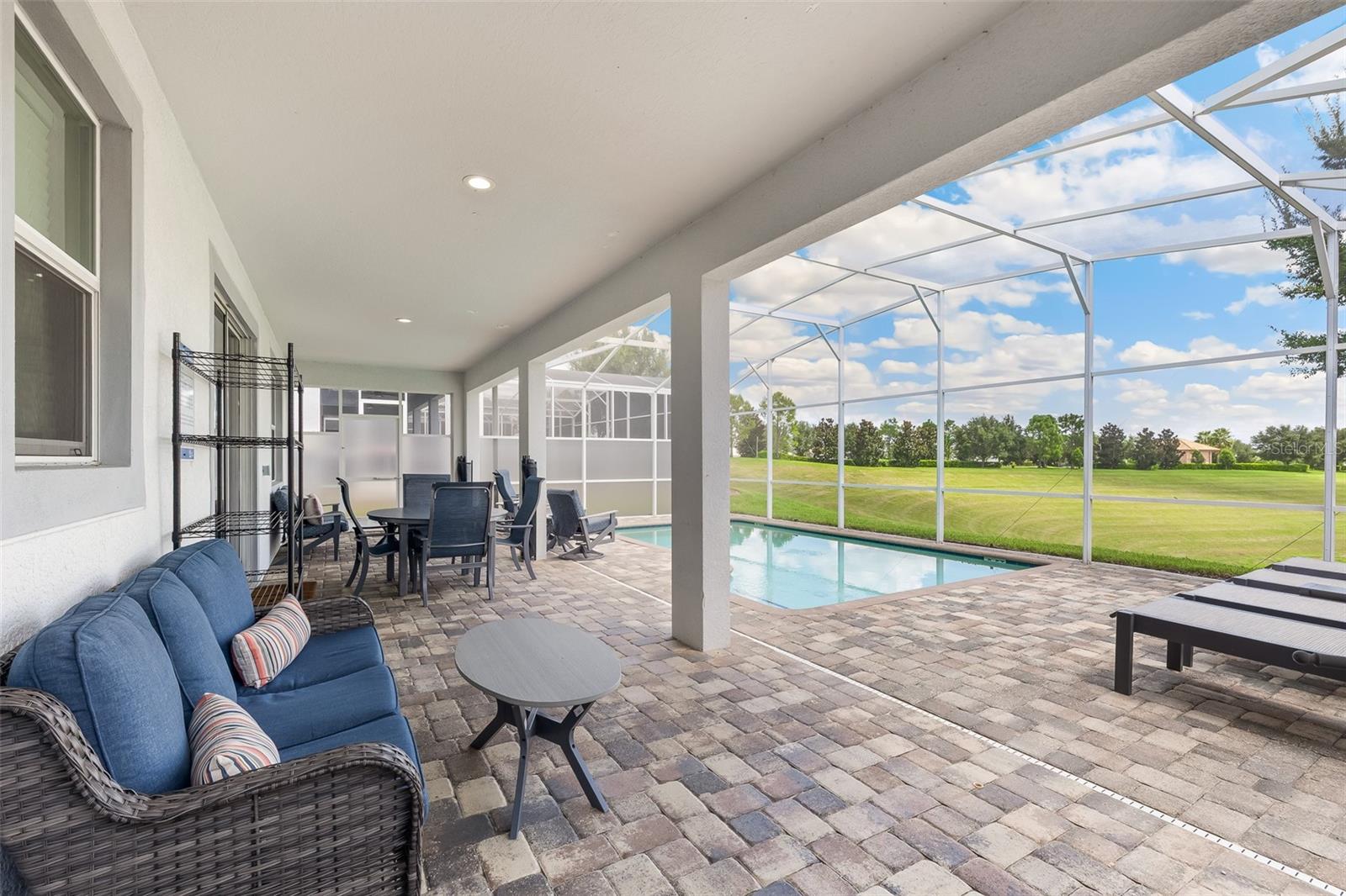 Image 43 of 66 For 1513 Flange Drive
