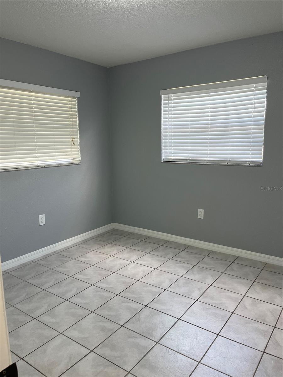 Image 15 of 23 For 4607 5th Avenue W