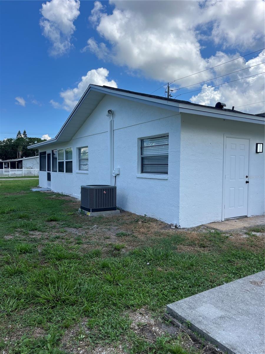 Image 22 of 23 For 4607 5th Avenue W