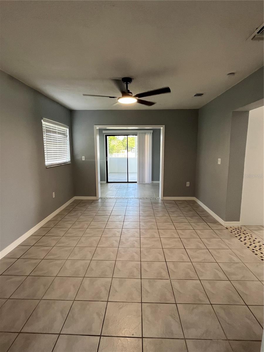Image 3 of 23 For 4607 5th Avenue W