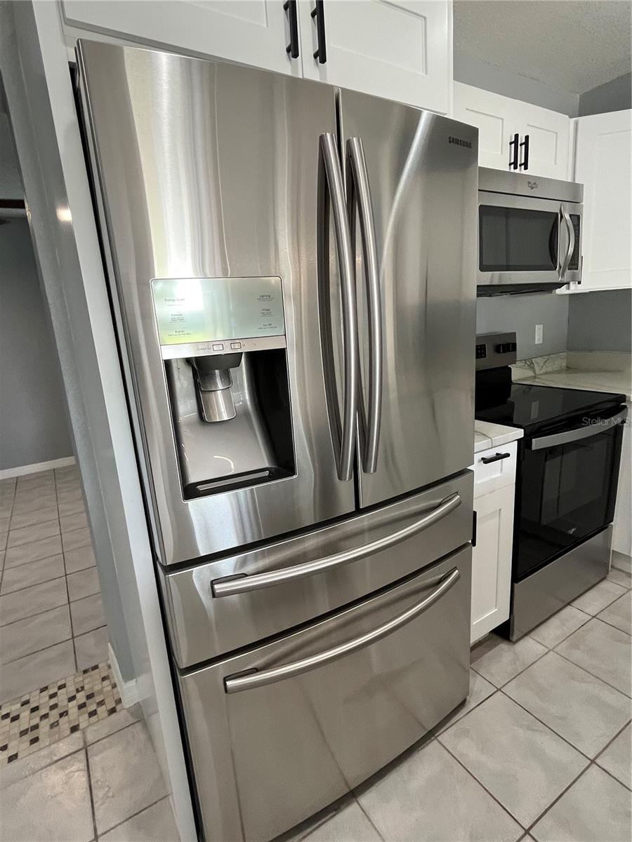 Image 7 of 23 For 4607 5th Avenue W
