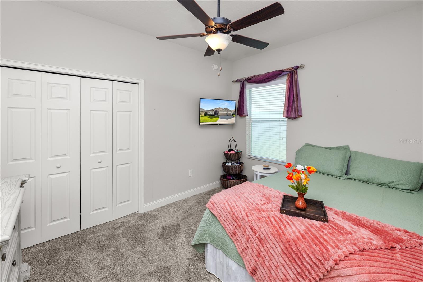 Image 35 of 54 For 5928 Valentino Way