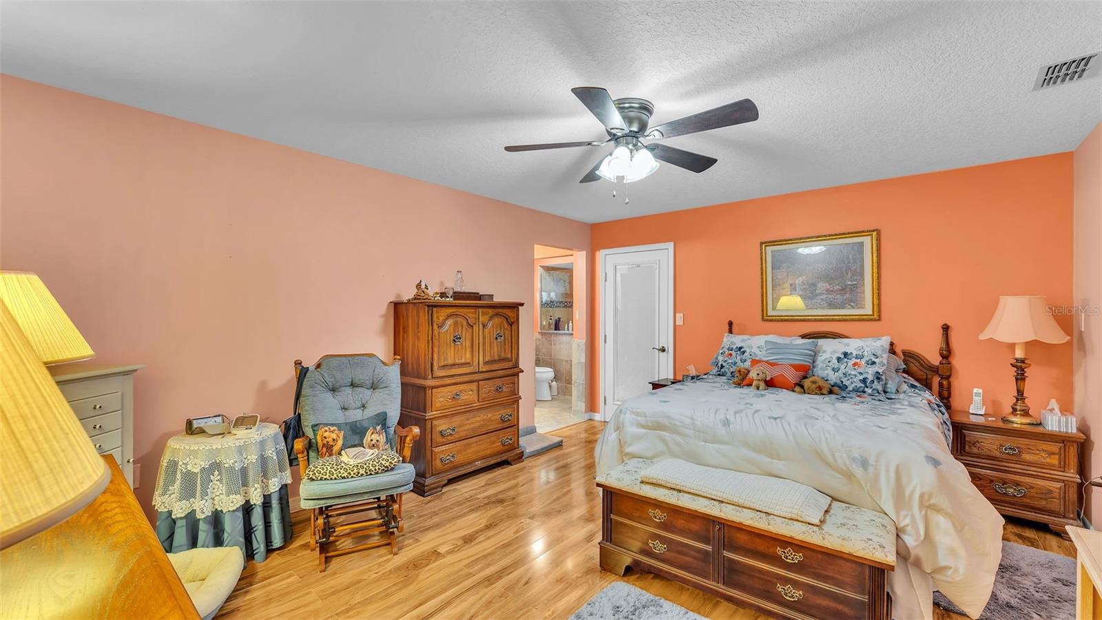 Image 17 of 51 For 6054 Crane Drive