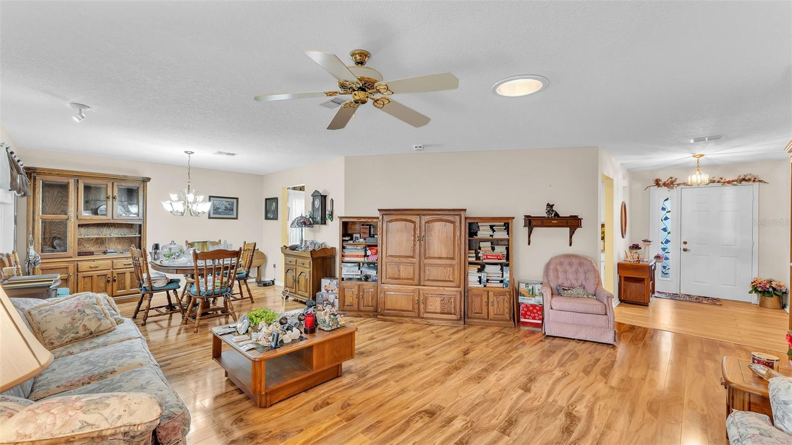 Image 33 of 51 For 6054 Crane Drive