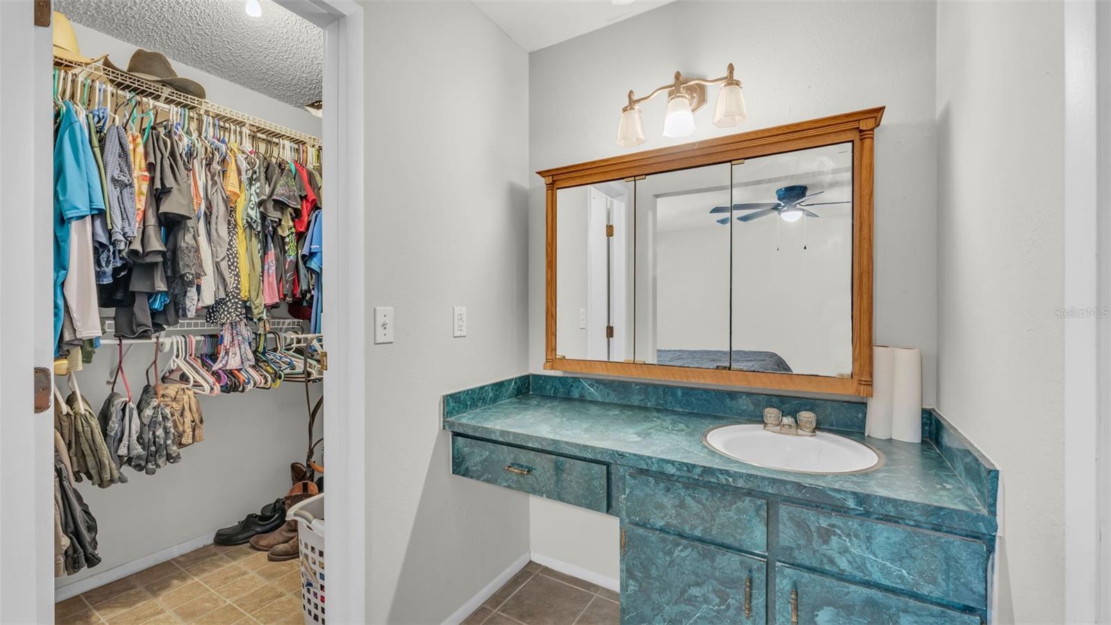 Image 20 of 36 For 7424 Highland Grove Drive