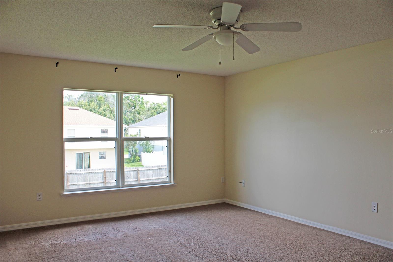 Image 15 of 45 For 8067 Settlers Creek Circle