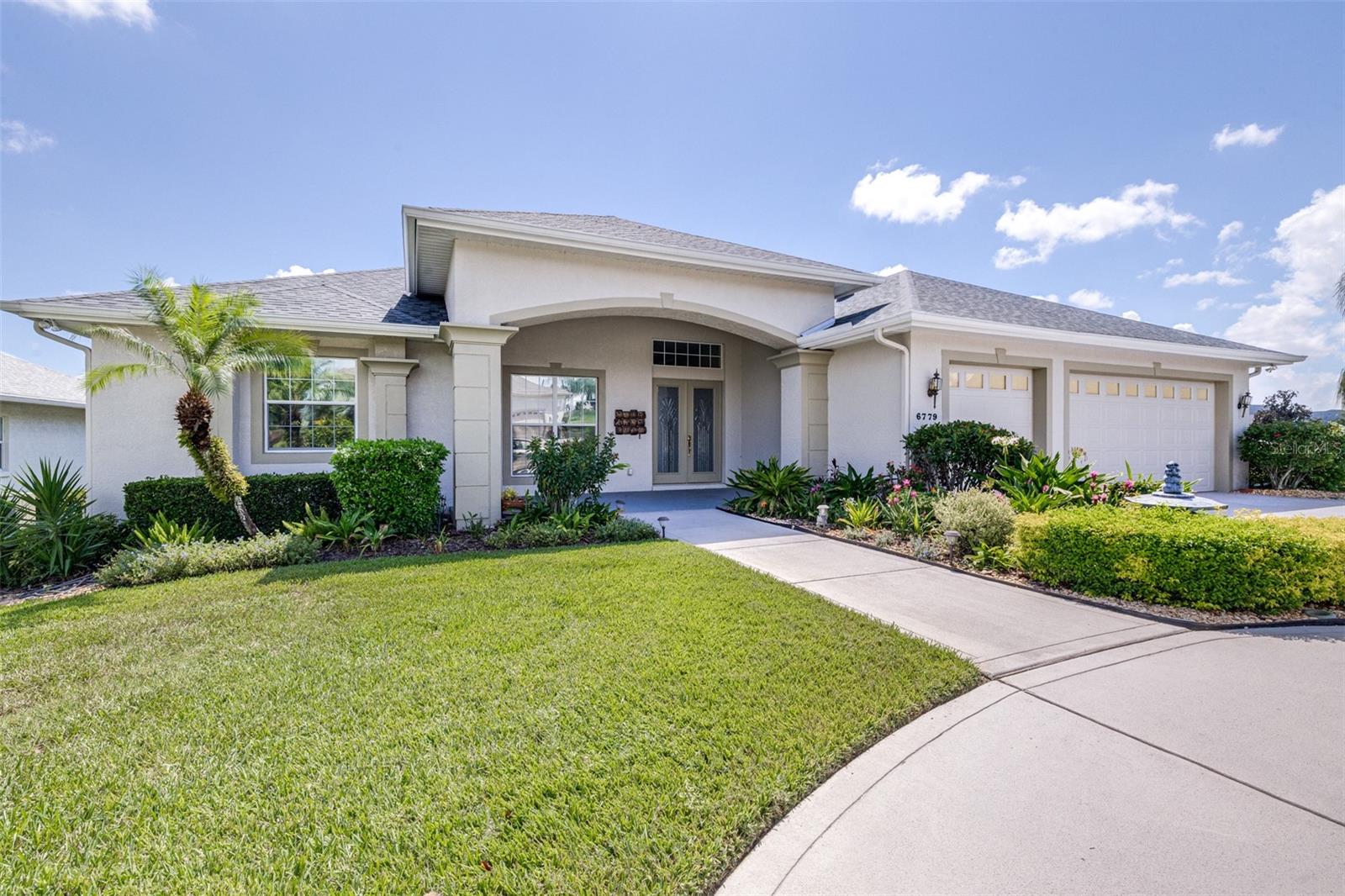 Details for 6779 Huntington Hills Boulevard, LAKELAND, FL 33810