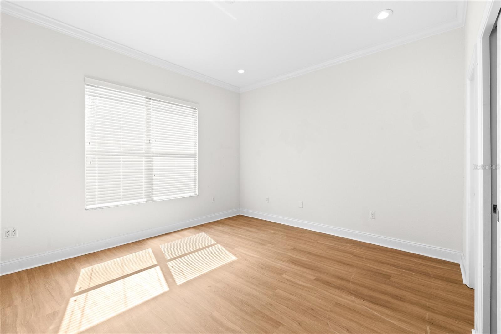 Image 20 of 40 For 6779 Huntington Hills Boulevard