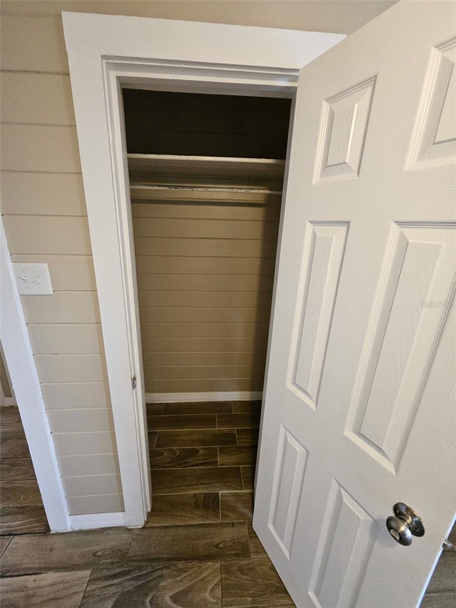 Image 4 of 16 For 3521 Avenue R Nw