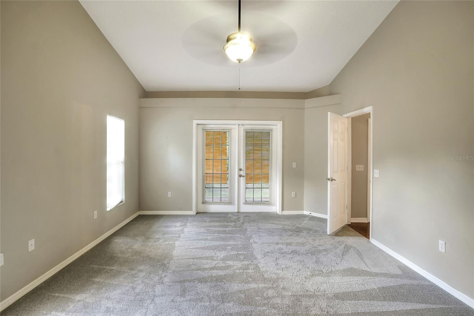 Image 19 of 51 For 6716 Forestwood Drive W