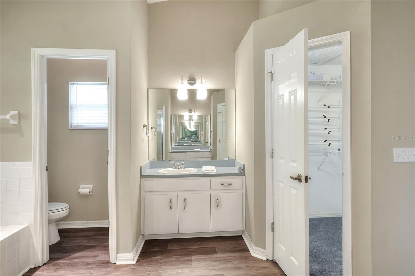 Image 24 of 51 For 6716 Forestwood Drive W
