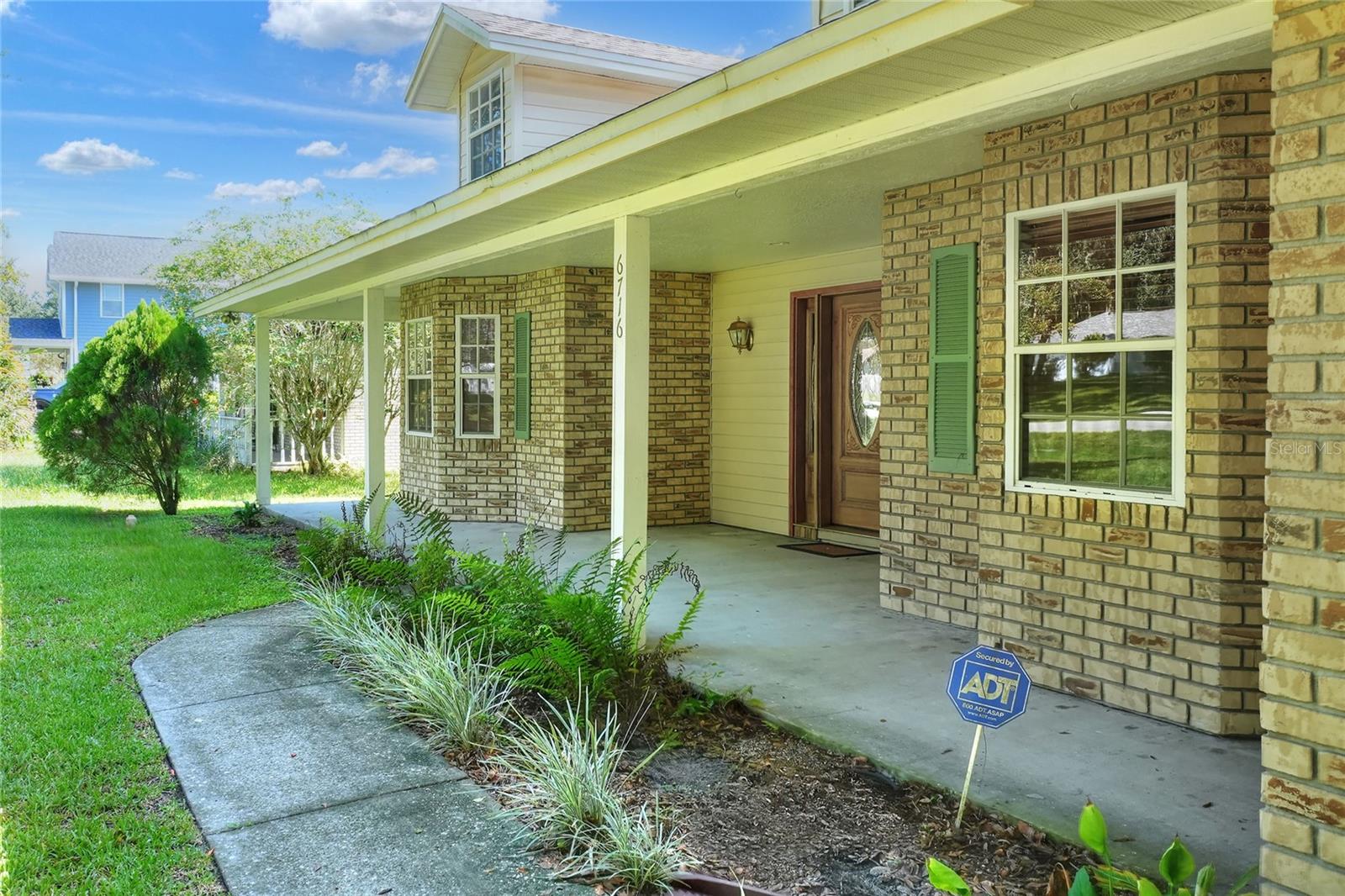 Image 4 of 51 For 6716 Forestwood Drive W