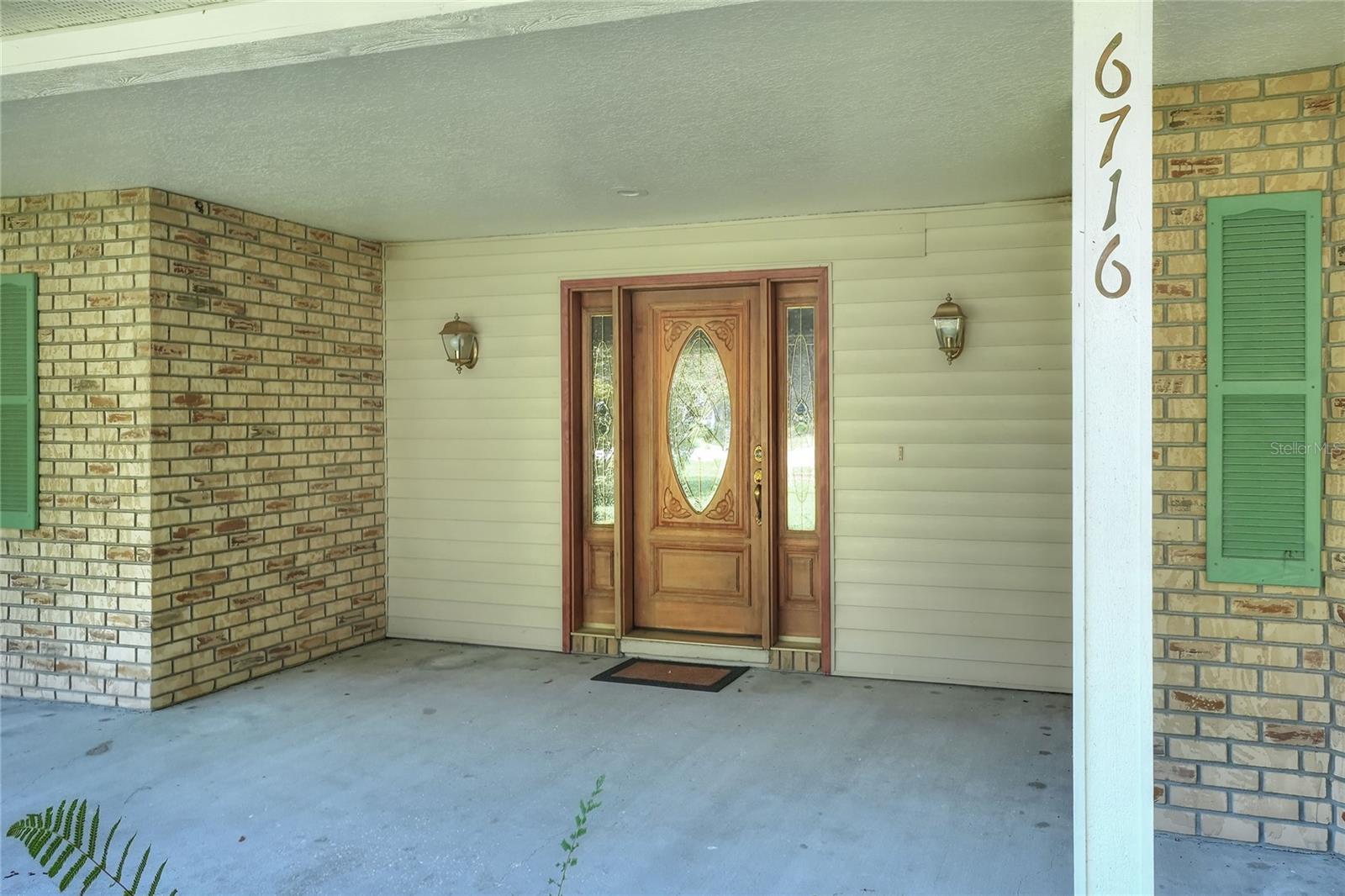 Image 5 of 51 For 6716 Forestwood Drive W