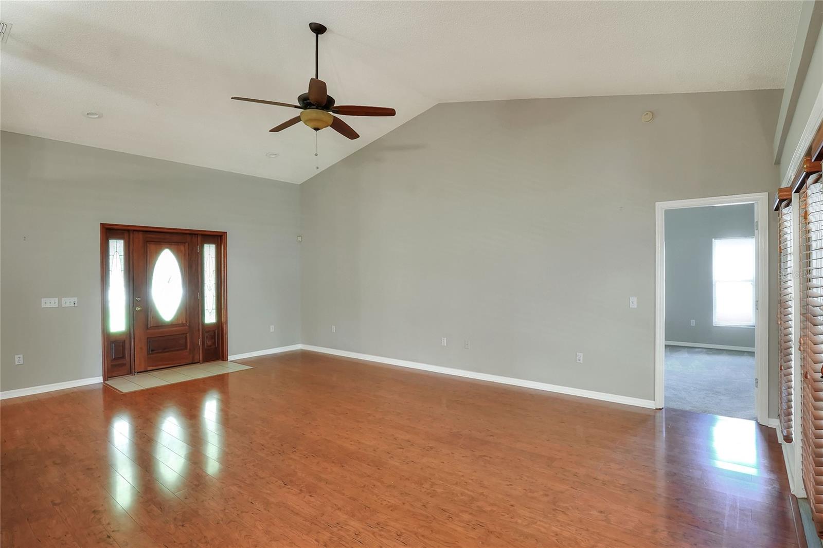 Image 7 of 51 For 6716 Forestwood Drive W