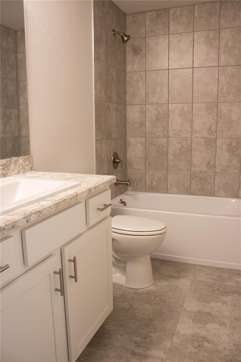 Image 31 of 37 For 4019 Tullamore Lane