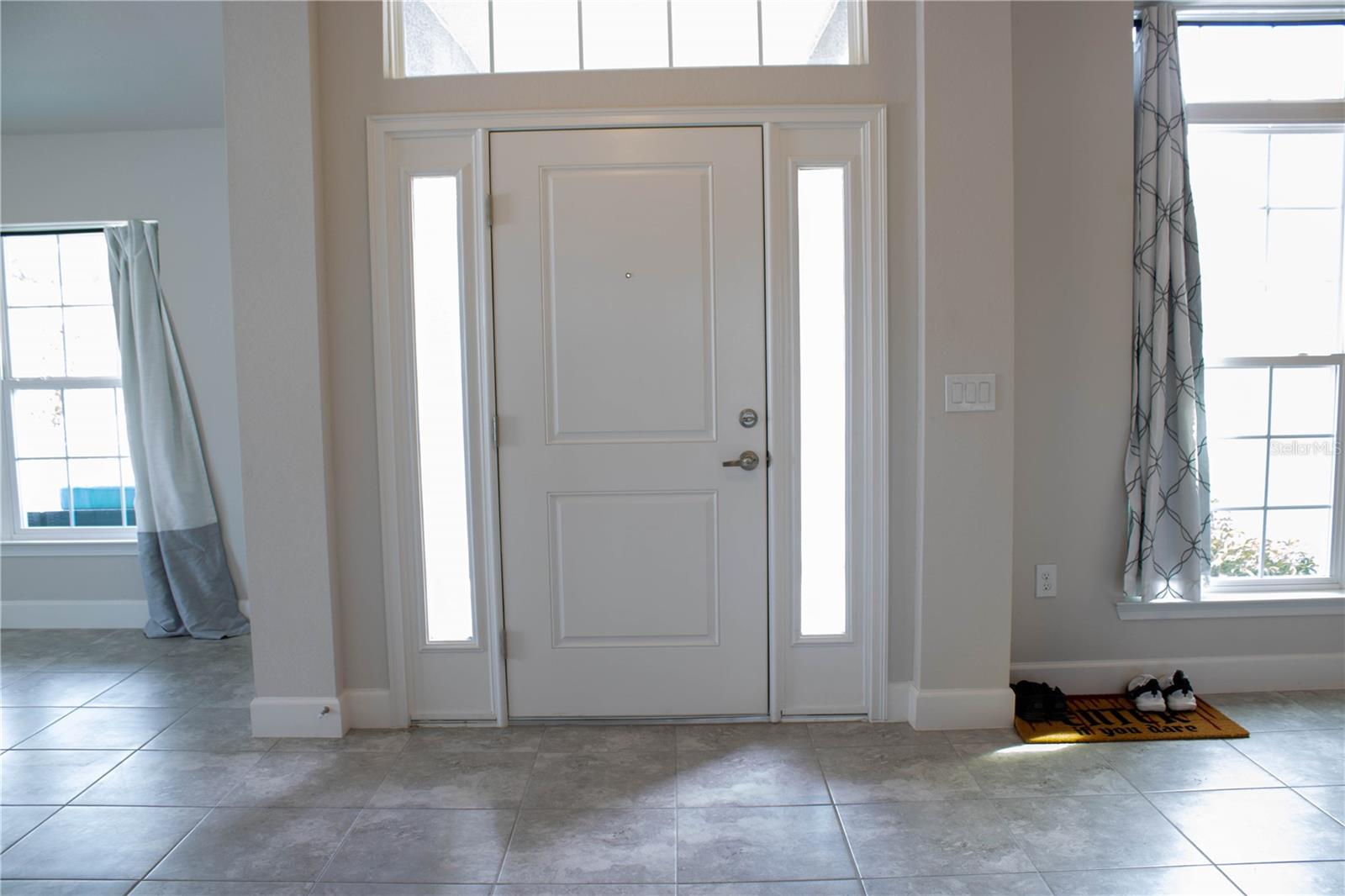 Image 8 of 37 For 4019 Tullamore Lane