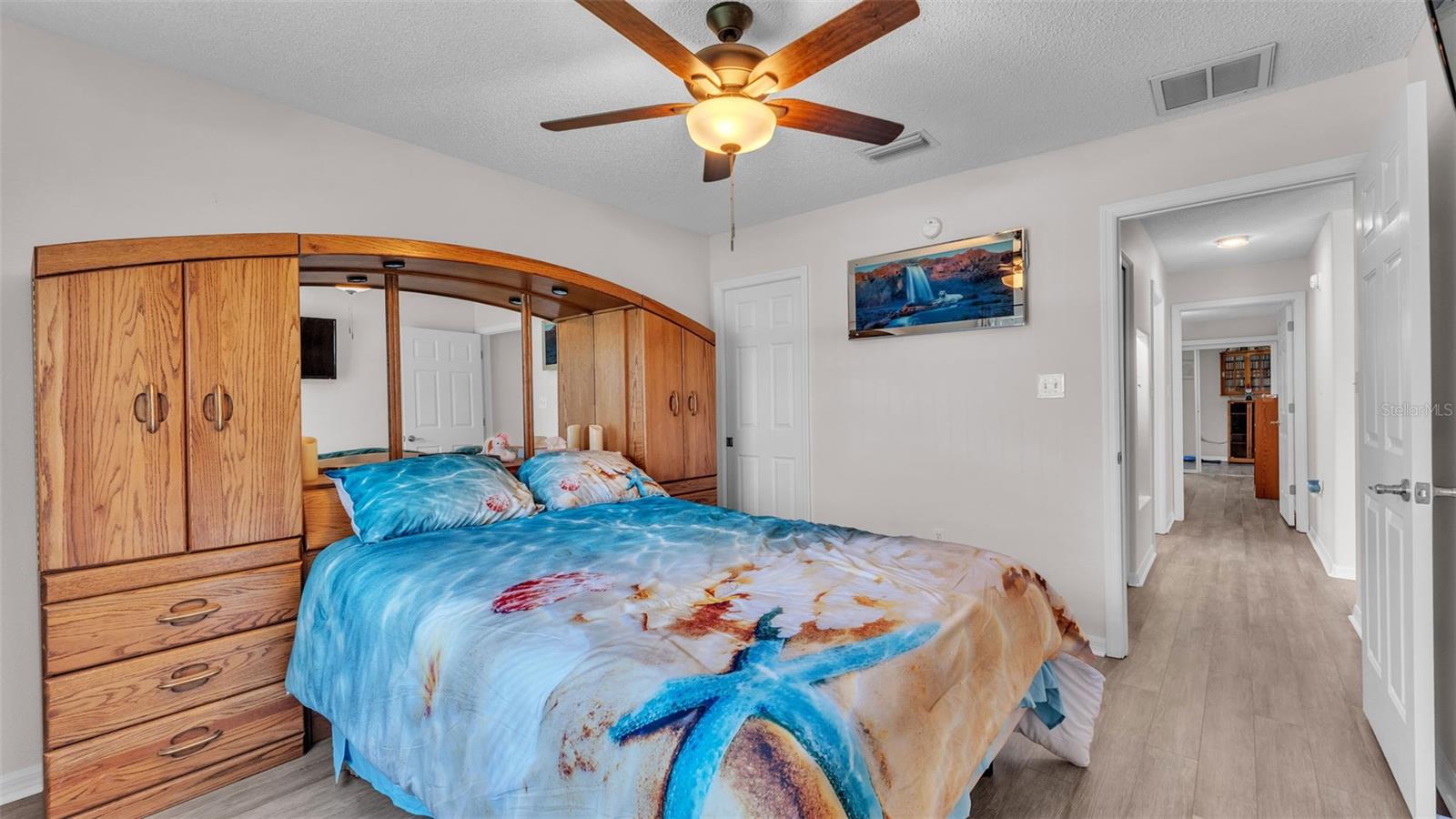 Image 30 of 88 For 6098 Magpie Drive