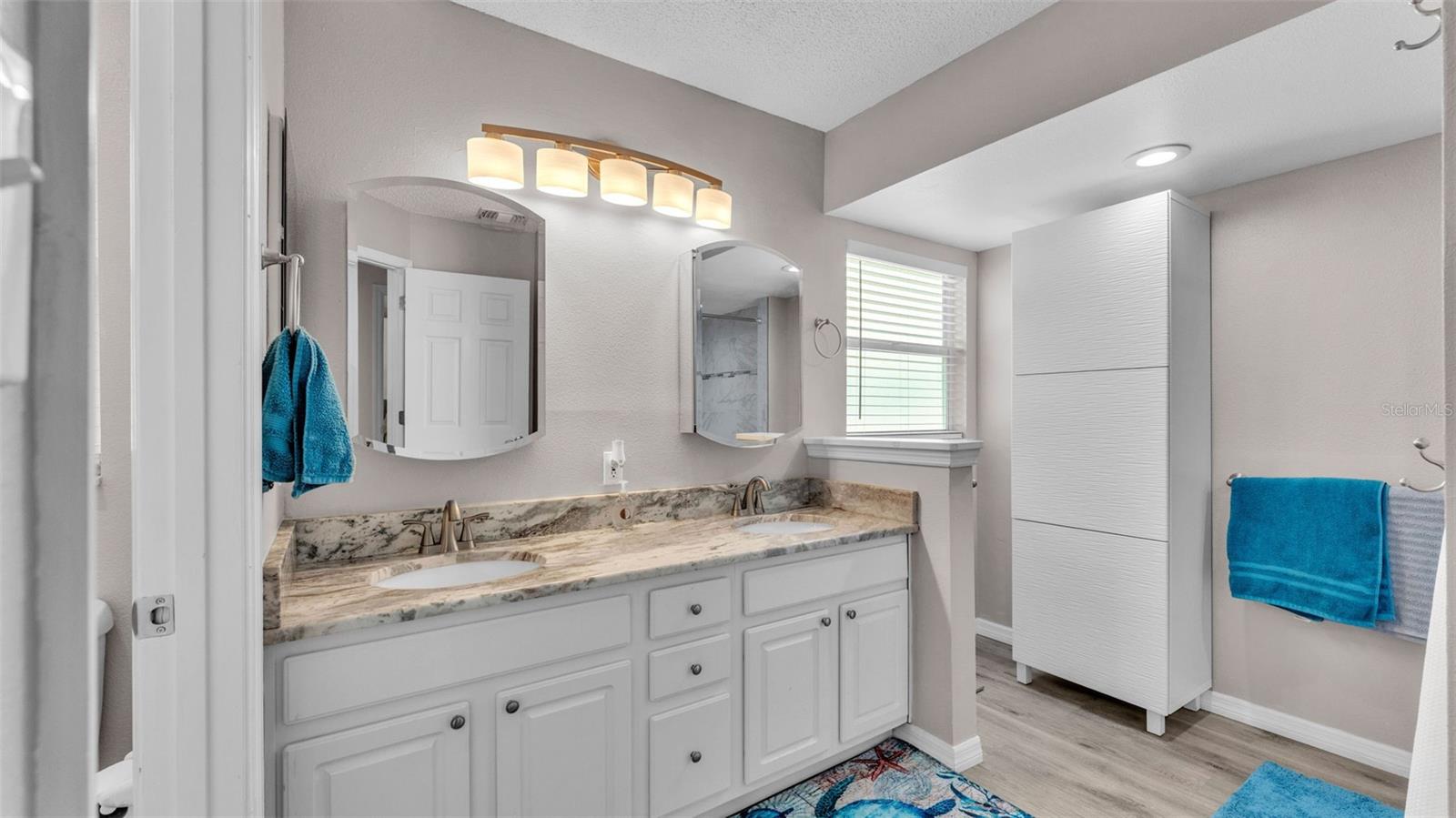 Image 37 of 88 For 6098 Magpie Drive
