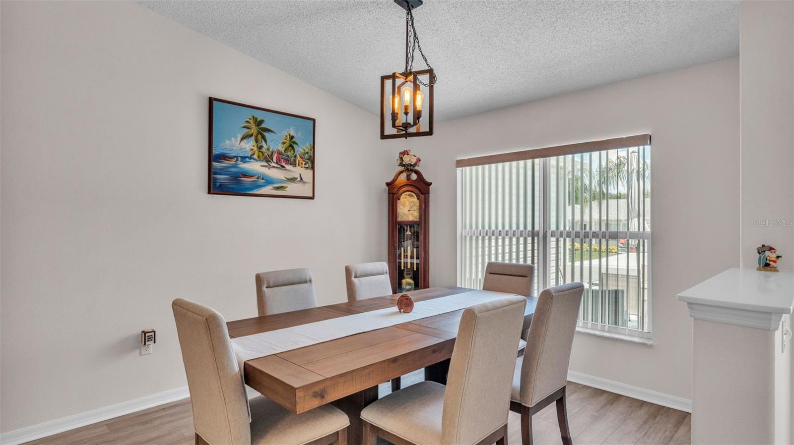 Image 46 of 88 For 6098 Magpie Drive