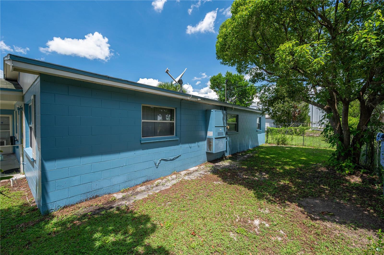 Image 18 of 19 For 1515 Candyce Street