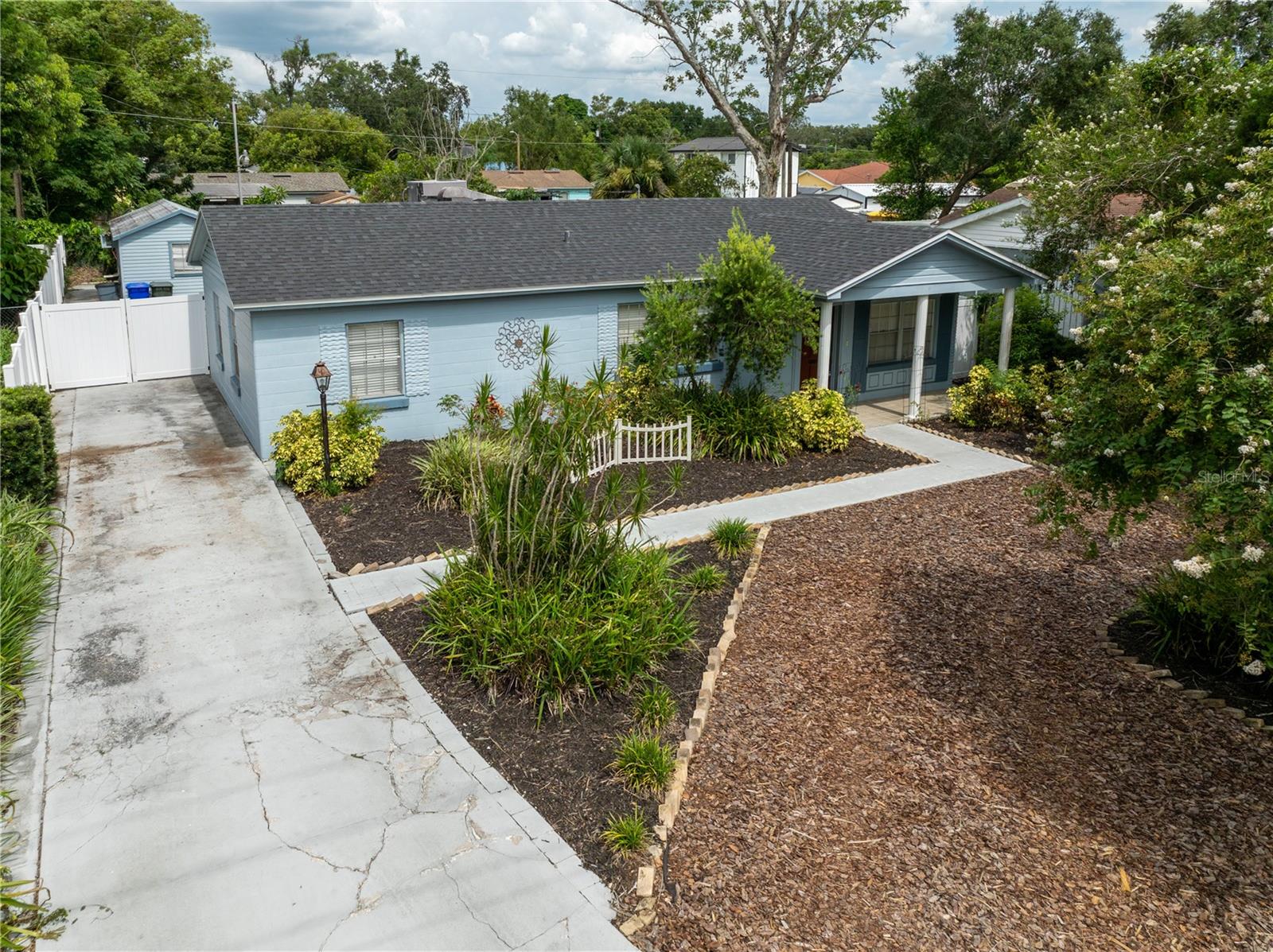 Image 2 of 35 For 1420 Lincoln Avenue