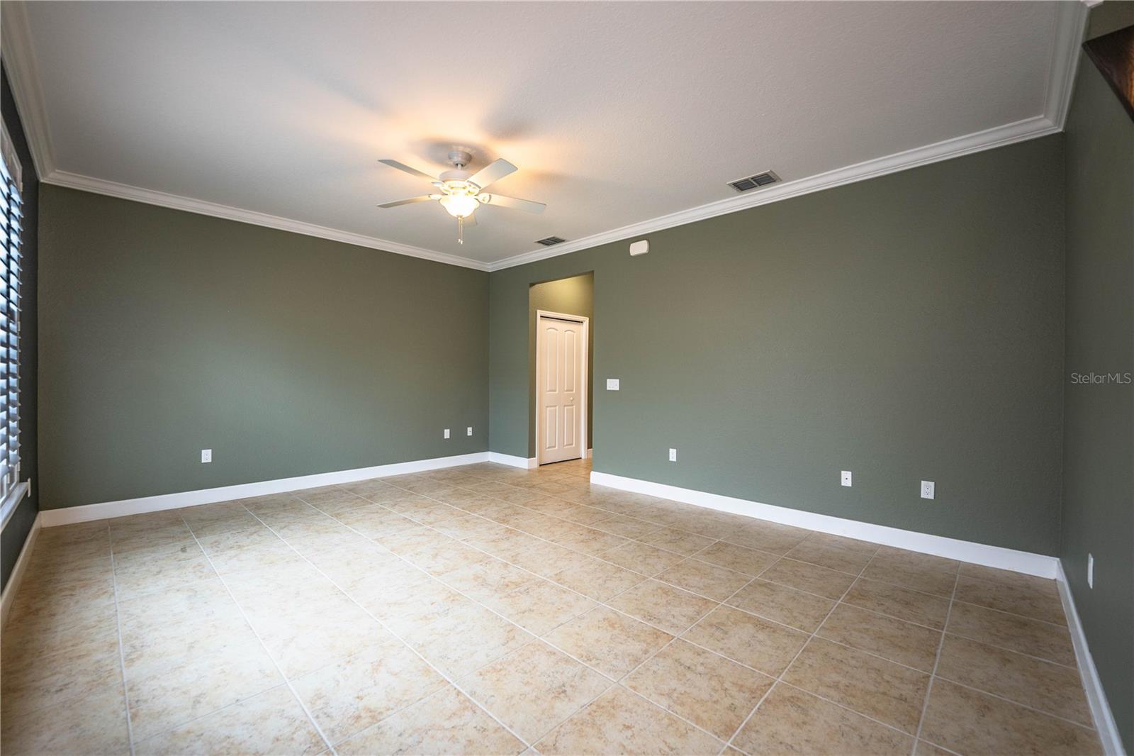 Image 18 of 66 For 253 Alexander Woods Drive