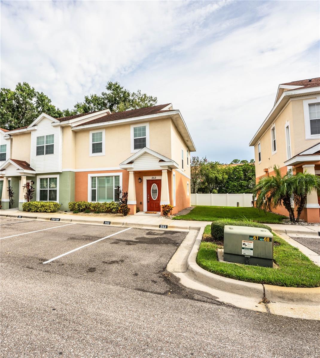 Listing photo id 66 for 253 Alexander Woods Drive