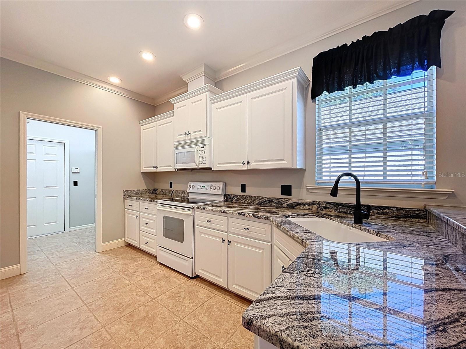 Image 43 of 94 For 8107 Lake James Boulevard