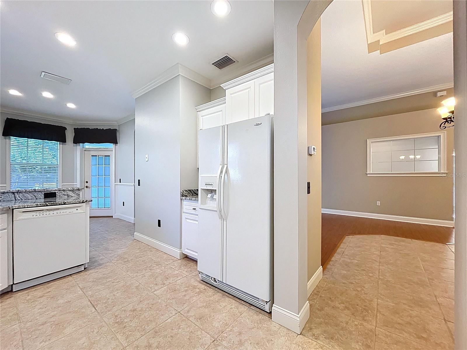 Image 47 of 94 For 8107 Lake James Boulevard