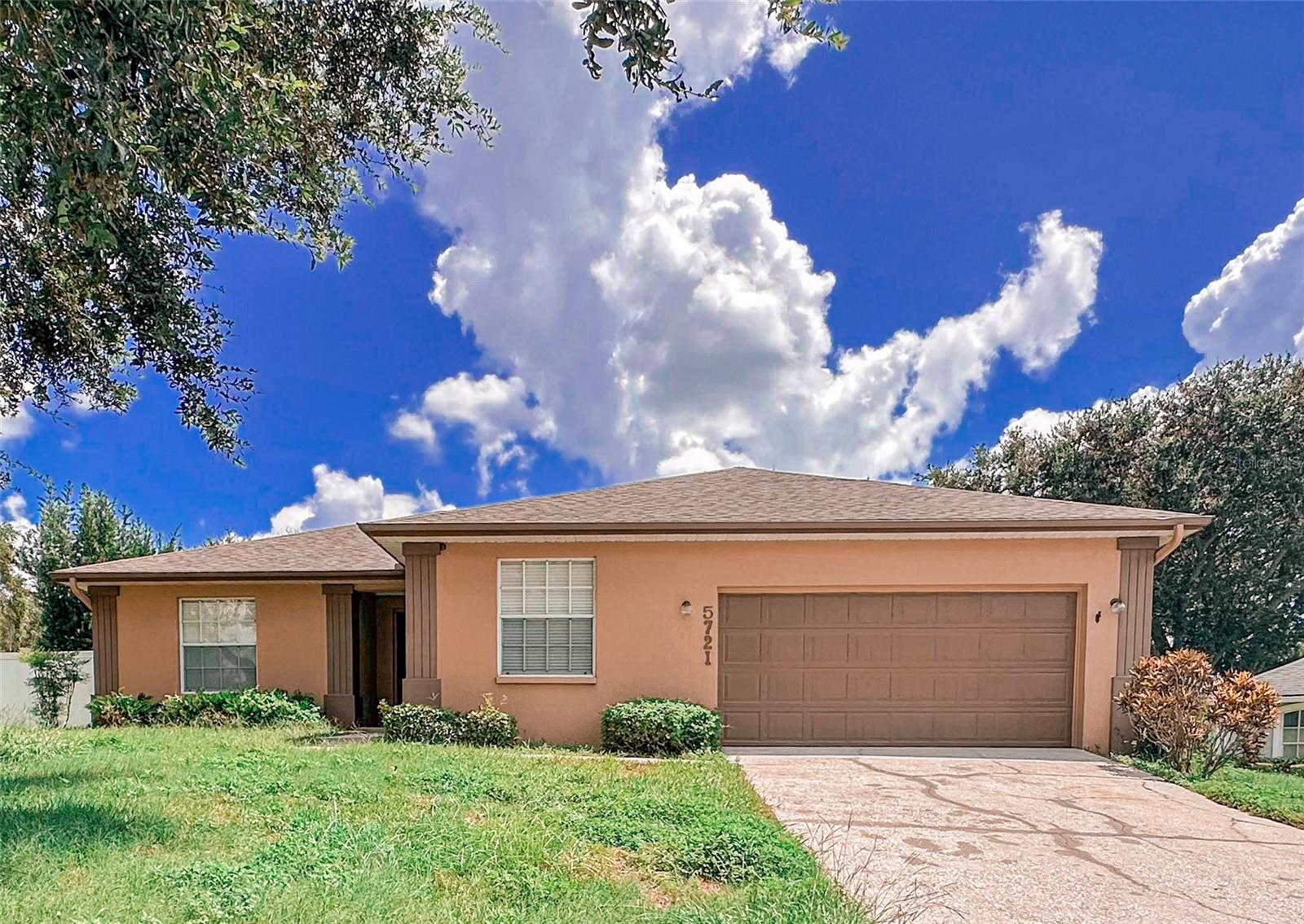 Details for 5721 Manchester Drive W, LAKELAND, FL 33810