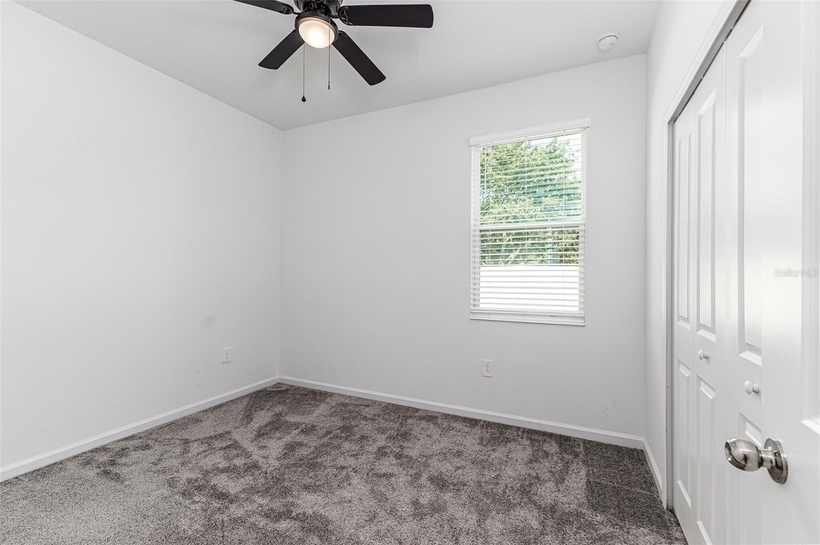Image 15 of 37 For 1121 Deepwater Circle
