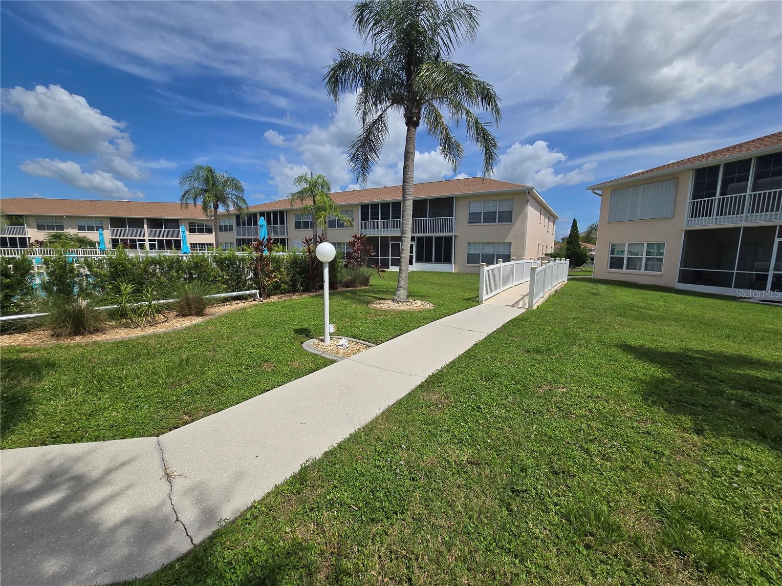 Image 16 of 21 For 12144 Egret Circle 105