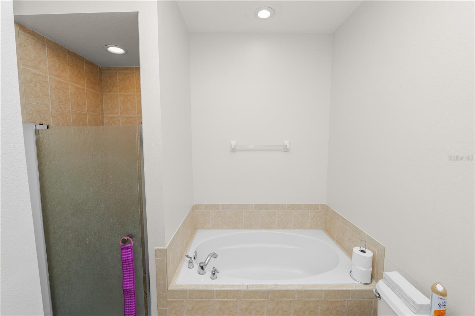Image 12 of 34 For 6514 Sedgeford Drive