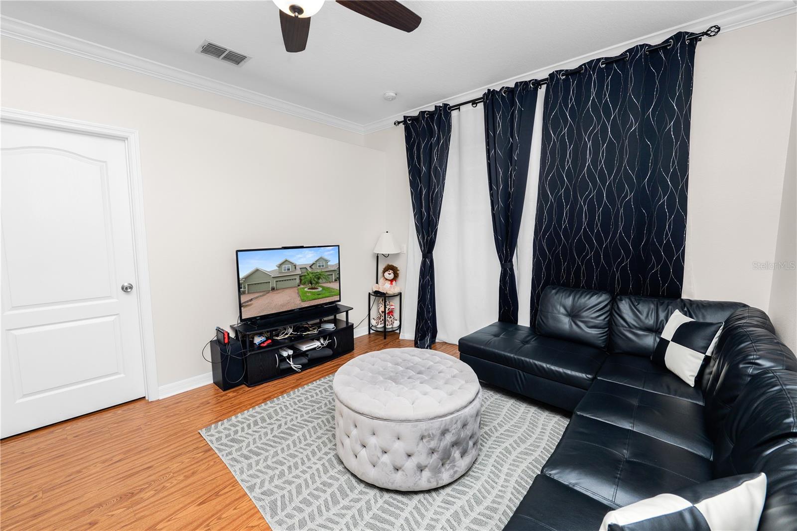 Image 16 of 34 For 6514 Sedgeford Drive