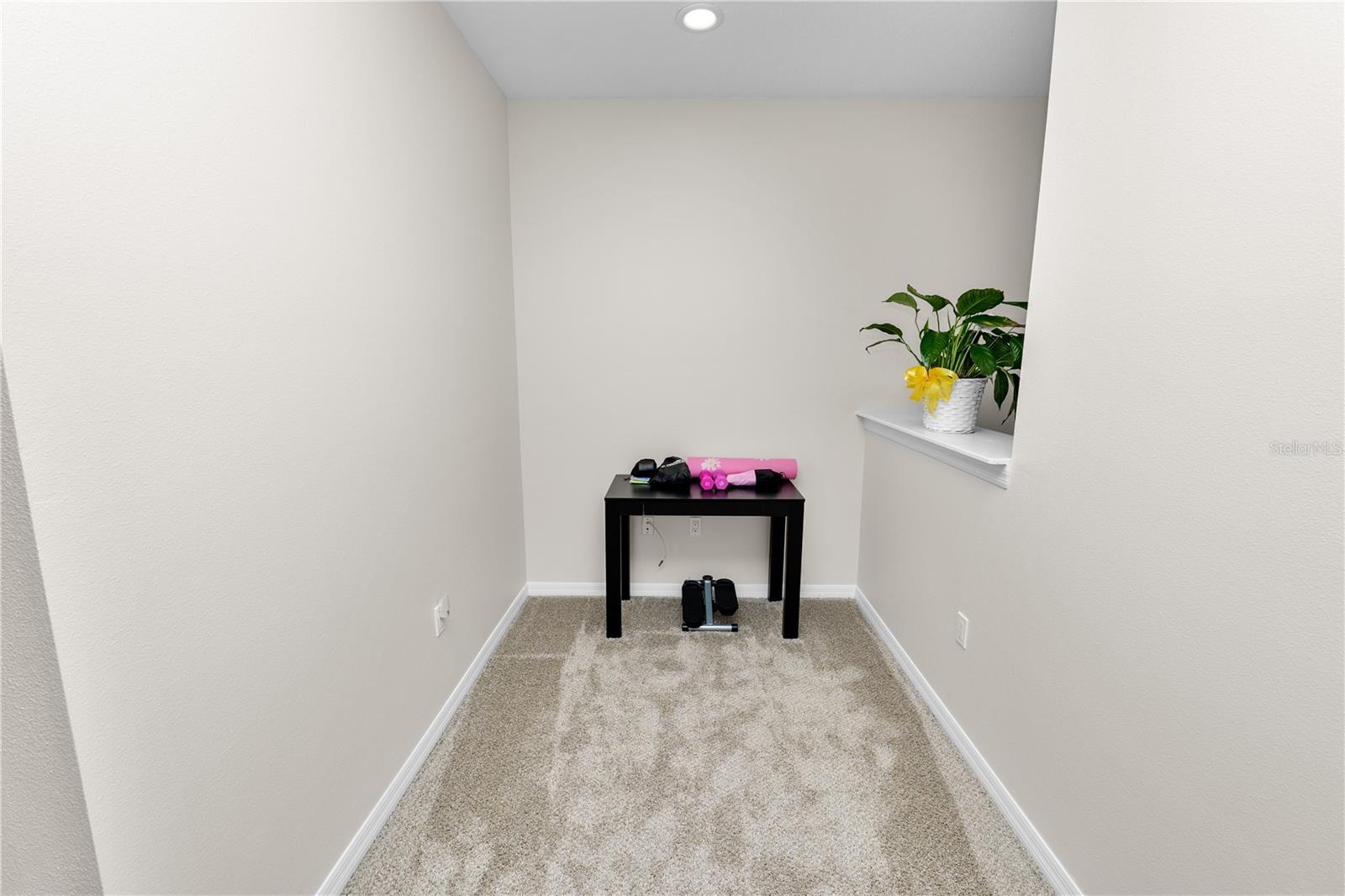 Image 26 of 34 For 6514 Sedgeford Drive