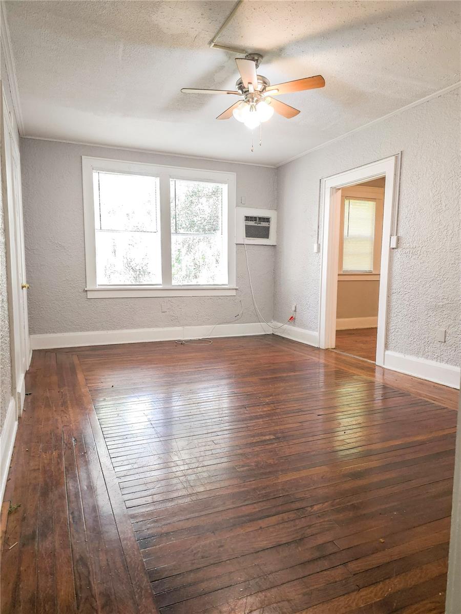 Image 12 of 16 For 730 Central Avenue