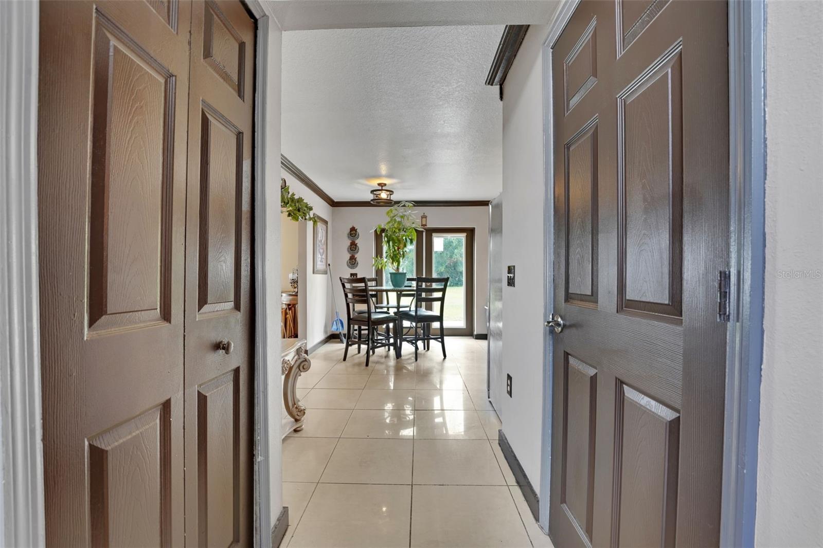 Image 9 of 40 For 114 Shaddock Drive