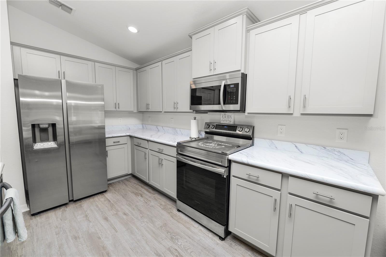 Image 10 of 44 For 3942 Willow Ridge Drive