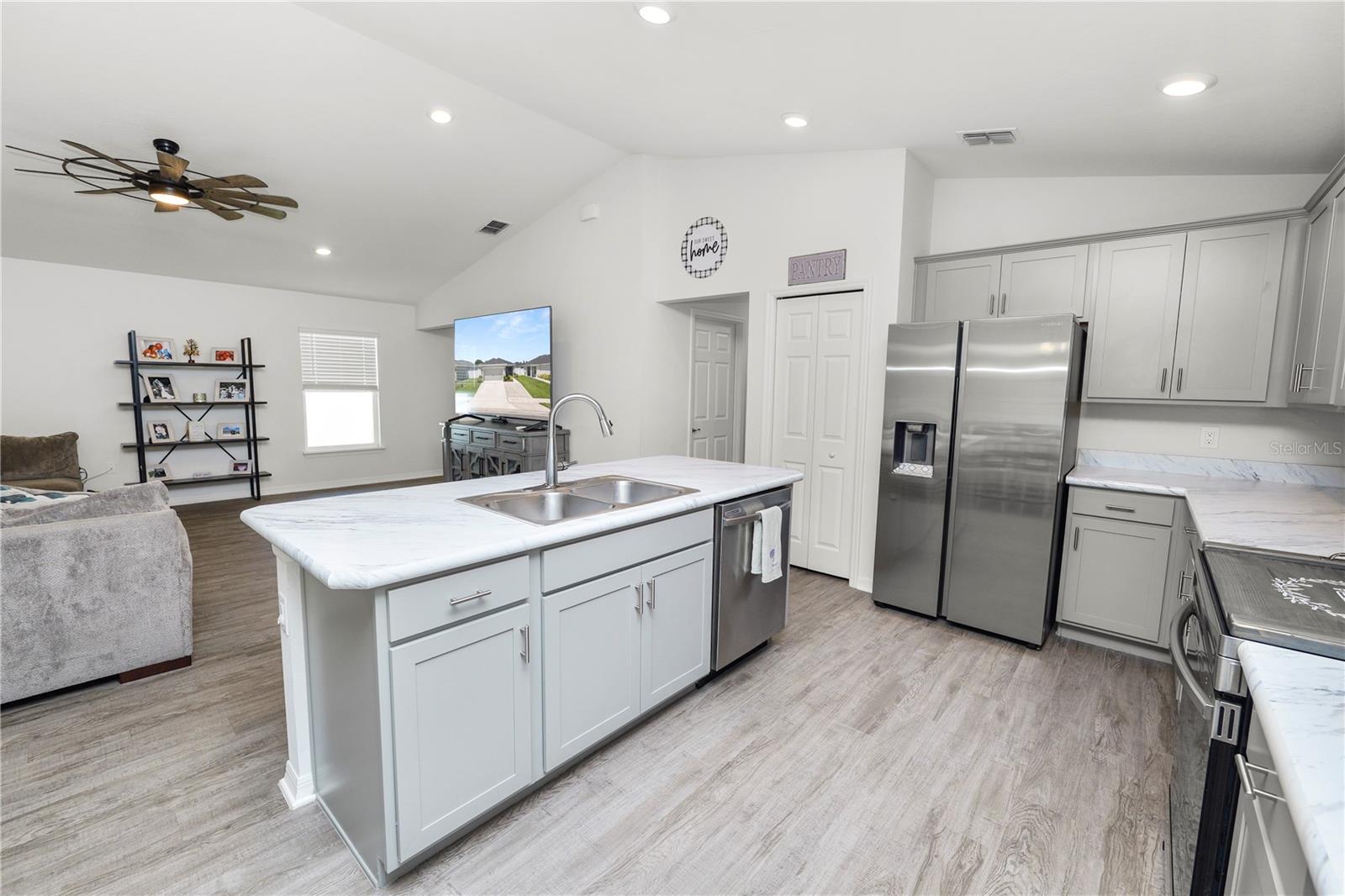 Image 11 of 44 For 3942 Willow Ridge Drive