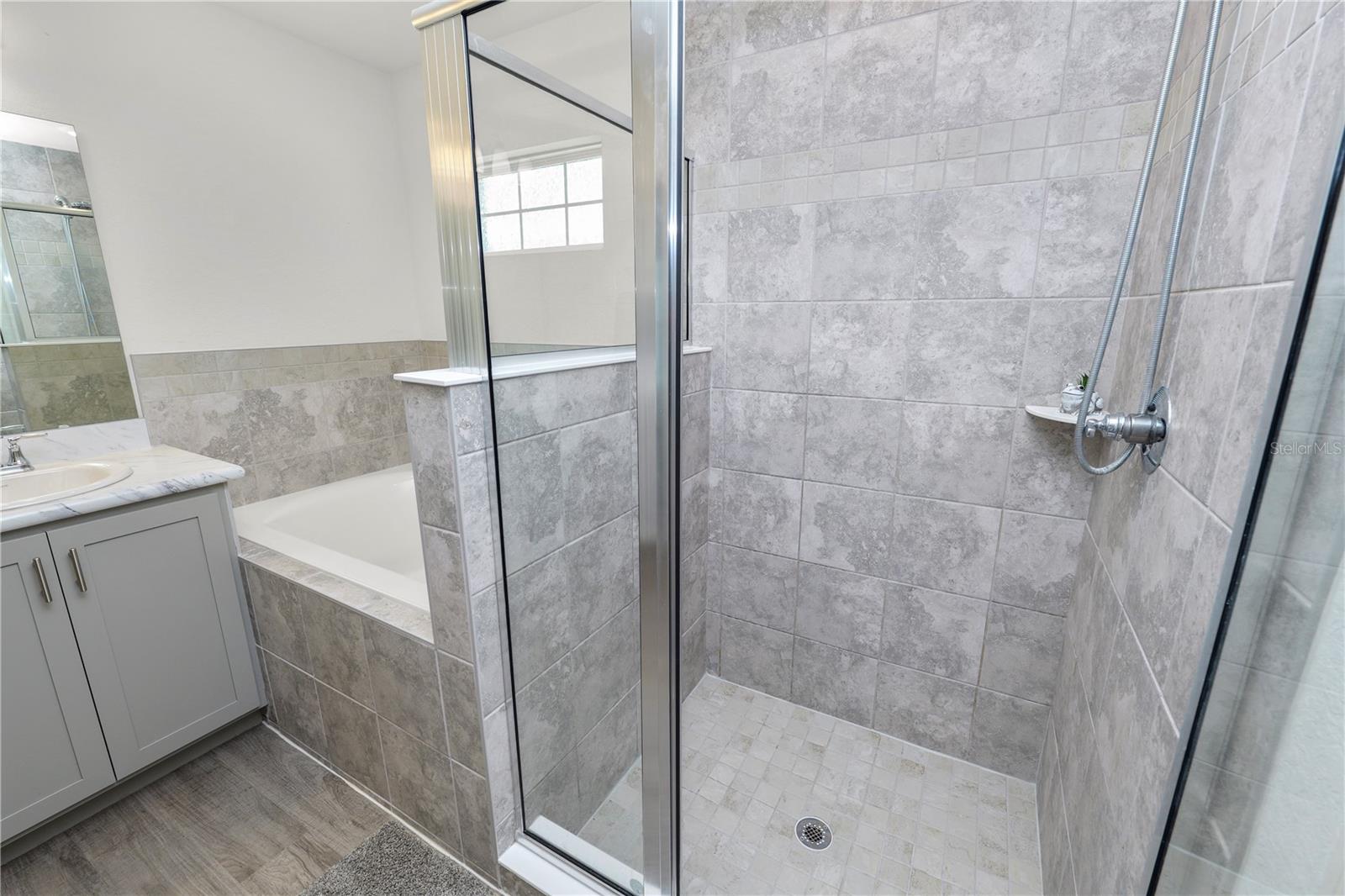 Image 24 of 44 For 3942 Willow Ridge Drive